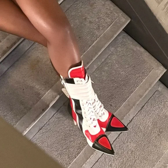 Akira Boots - Picture 2 of 4